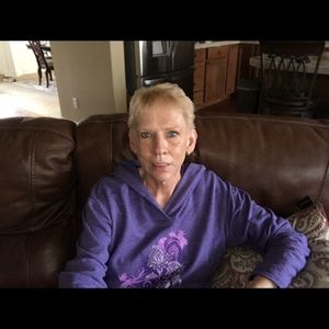 Meet your Posher, Lori